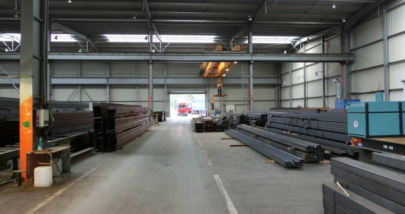 factory-building-377580_1280